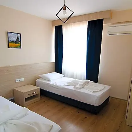 Arda Hotel 3*